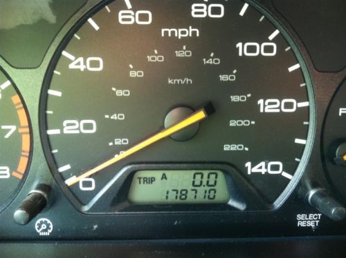 2000 HONDA ODYSSEY 7 PASSENGER VAN, image 3