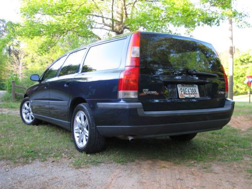 2004 volvo v70, 3rd row, automatic, immaculate condition