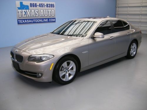 We finance!!!  2012 bmw 528i twin turbo roof nav auto on/off 29k mi texas auto