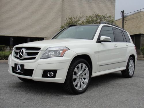 2011 mercedes-benz glk350 4-matic, only 12,029 miles, warranty
