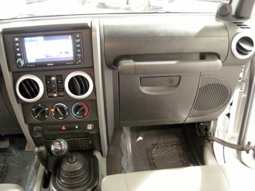 2009 UNLIMITED SAHARA 4X4 HARD TOP NAVI CARFAX CERTIFIED SPOTLESS FLORIDA BEAUTY, US $23,988.00, image 20