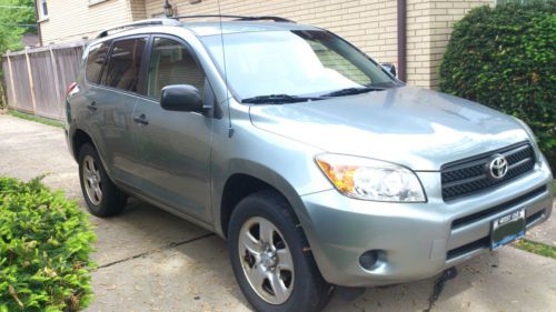 2006 toyota rav4 base sport utility 4-door 2.4l fwd