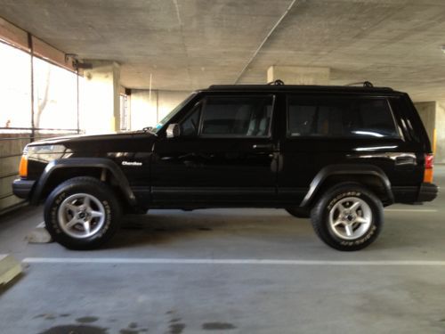 1993 jeep cherokee sport (xj), 2 door, straight six engine, black, rwd automatic