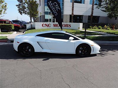 2012 lamborghini gallardo coupe white on black / loaded / stereo lp550-2 lp 550