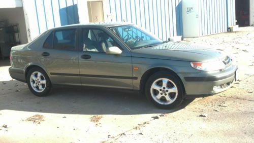 1999 saab 9-5 se sedan 4-door 2.3l