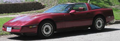 84 corvette - runs well, good condition overall.  nice fast car!
