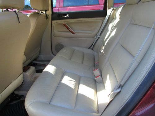 2000 Volkswagen Passat GLX Sedan 4-Door 2.8L, image 5