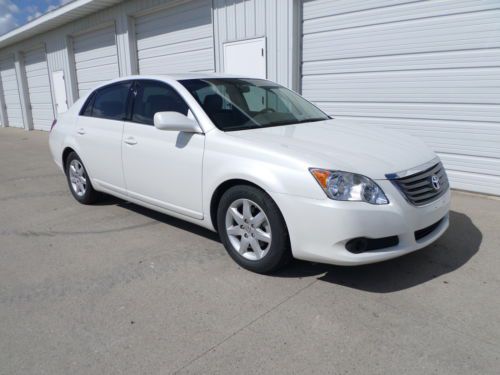 2010 Toyota Avalon - PEARL - 50K - HEATED LEATHER - VERY NICE......, US $18,800.00, image 3