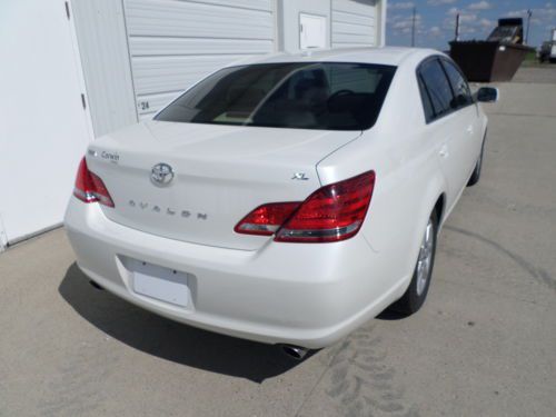 2010 Toyota Avalon - PEARL - 50K - HEATED LEATHER - VERY NICE......, US $18,800.00, image 4