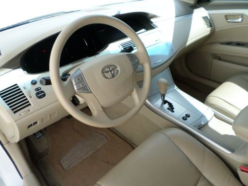 2010 Toyota Avalon - PEARL - 50K - HEATED LEATHER - VERY NICE......, US $18,800.00, image 11