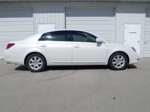 2010 Toyota Avalon - PEARL - 50K - HEATED LEATHER - VERY NICE......, US $18,800.00, image 16