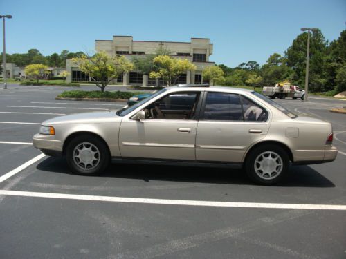 1991 Nissan Maxima GXE Sedan 4-Door 3.0L, US $2,450.00, image 19
