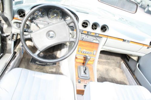 MERCEDES 1983 380 SL Convertible, image 13
