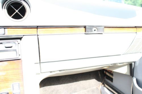 MERCEDES 1983 380 SL Convertible, image 20