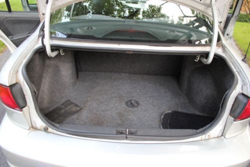 2000 chevrolet cavalier base sedan 4-door 2.2l