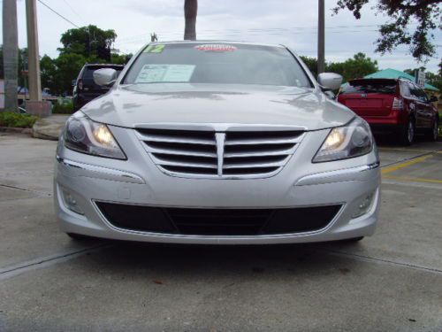 2012 HYUNDAI GENESIS R-SPEC LOW MILES, US $29,990.00, image 2