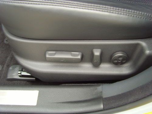 2012 HYUNDAI GENESIS R-SPEC LOW MILES, US $29,990.00, image 39