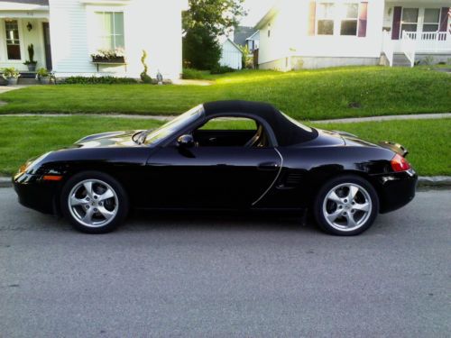 2002 porsche boxster base convertible 2-door 2.7l