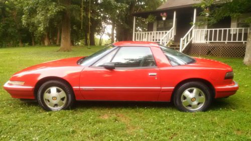 Selling at no reserve so don&#039;t miss out on this deal!! buick reatta 3.8 v6