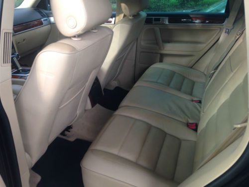 2007 Volkswagen Touareg Base Sport Utility 4-Door 3.6L, image 7
