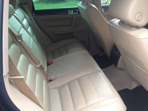 2007 Volkswagen Touareg Base Sport Utility 4-Door 3.6L, image 9
