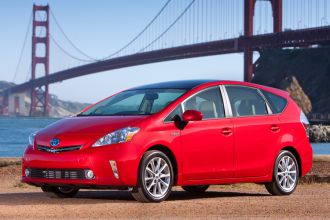 2013 toyota prius v three