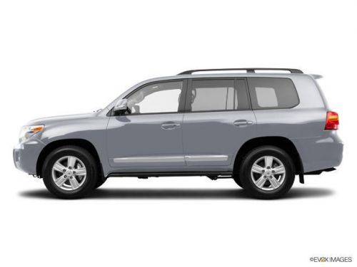 2014 toyota land cruiser base