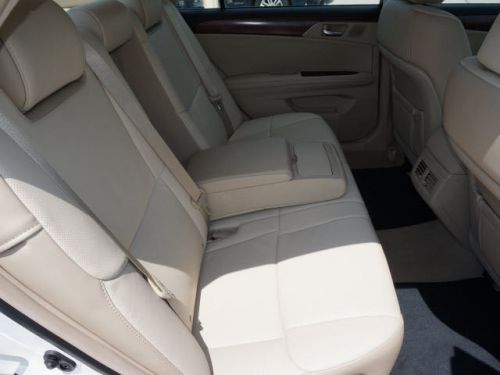2011 Toyota Avalon Limited, US $25,960.00, image 2