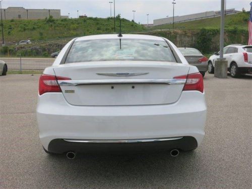 2014 chrysler 200 touring