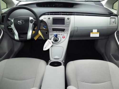 2014 Toyota Prius Two, US $27,755.00, image 2