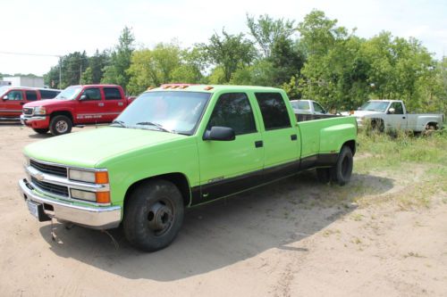 No reserve autcion low miles lowered diesel dually bad motor auto power cruise