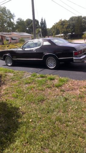 1976 mercury montego mx.351cu.white leather int. silver/black cherry new paint.