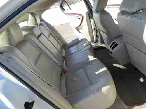 2010 Ford Taurus Limited AWD Loaded 1 Owner Beautiful Non Smoker Leather Sunroof, US $15,495.00, image 15