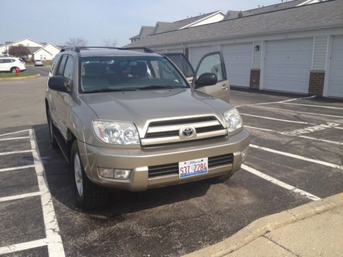 2004 toyota 4runner sr5 sport utility 4-door 4.0l excellent condition-runs great