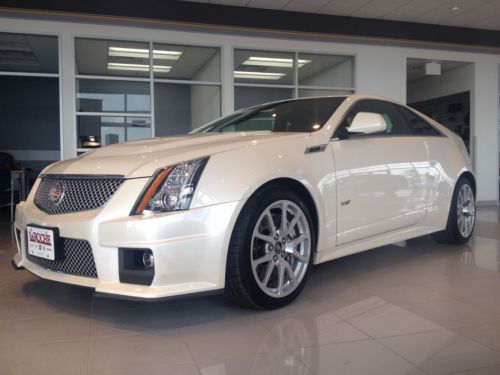 Cadillac cts-v coupe 449-miles - white diamond