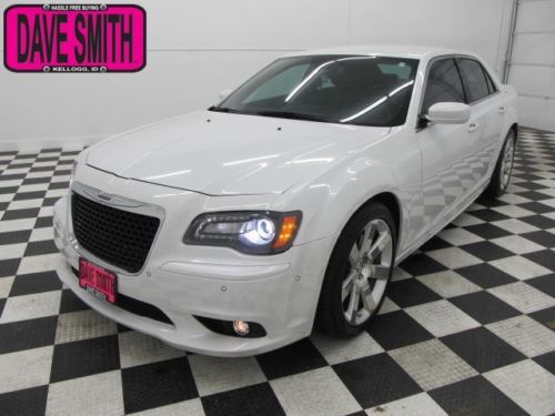 12 chrysler 300 srt8 heated seats 6.4l hemi navigation back up camera