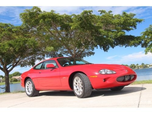 Only 23k miles- florida 2000 jaguar xkr automatic 2-door coupe