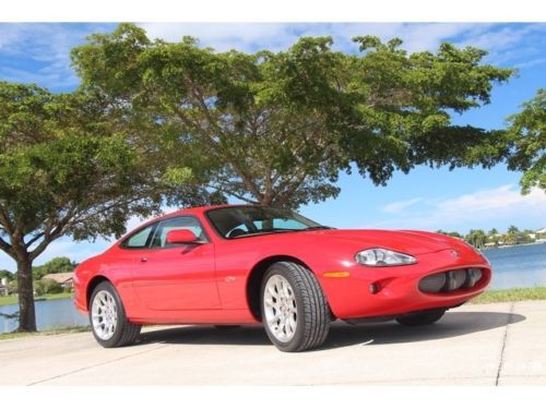 Only 23k miles- florida 2000 jaguar xkr automatic 2-door coupe