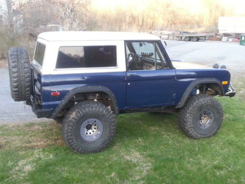 1974 ford bronco 351 nv4500 atlas full cage and 3 pt seat belts