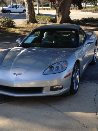 2008 chevrolet corvette base convertible 2-door 6.2l