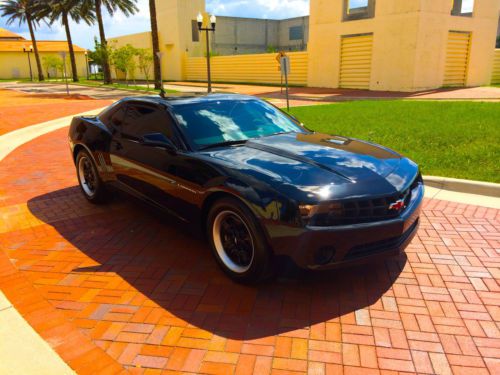 Manual black 2011 chevrolet camaro coupe 3.6l