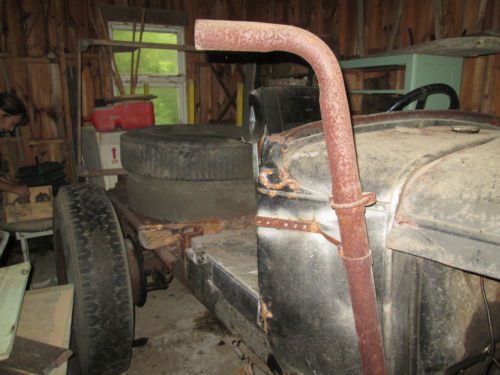 1930 or 1931 Ford Model A Truck Converted into Tractor- Runs, image 2