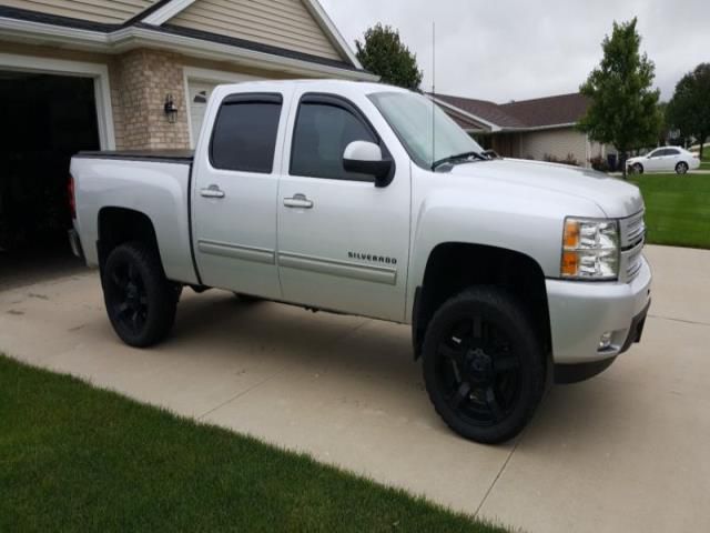 Chevrolet: silverado 1500 ltz