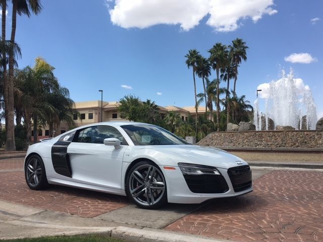 2014 audi r8 v10