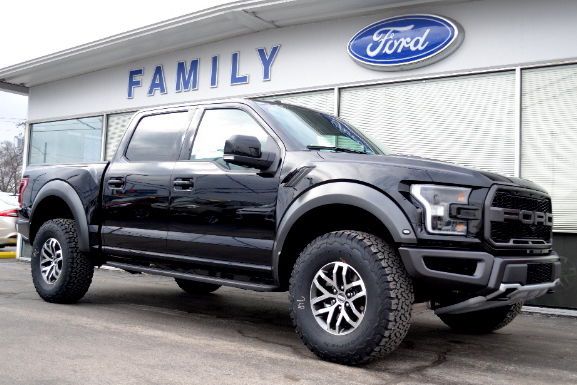 2017 ford f-150 supercrew 4x4 raptor