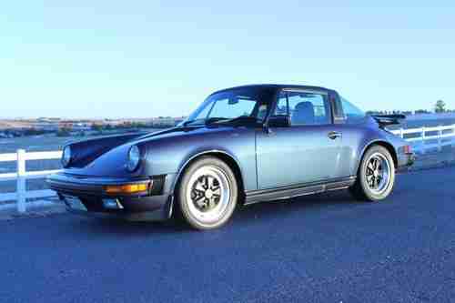 1986 Porsche 911 Carrera Targa 2-Door 3.2L - Beautiful!, US $21,900.00, image 2