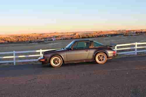 1986 Porsche 911 Carrera Targa 2-Door 3.2L - Beautiful!, US $21,900.00, image 3