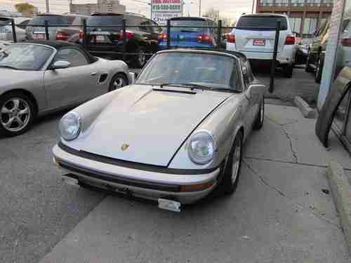 1980 PORSCHE 911 TARGA, image 9