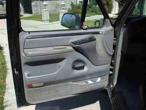 1997 Ford F-250 XL Crew Cab Pickup 4-Door 7.3L, image 8