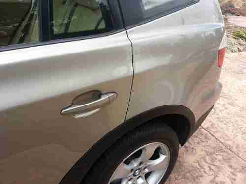 2007 BMW X3 3.0si Sport Utility 4-Door One Owner, Low miles, 6speed Manual, image 10